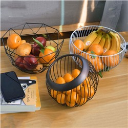 Кованая тарелка для фруктов